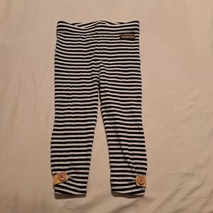 Matilda Jane girls size 18-24 months leggings black & white stripes